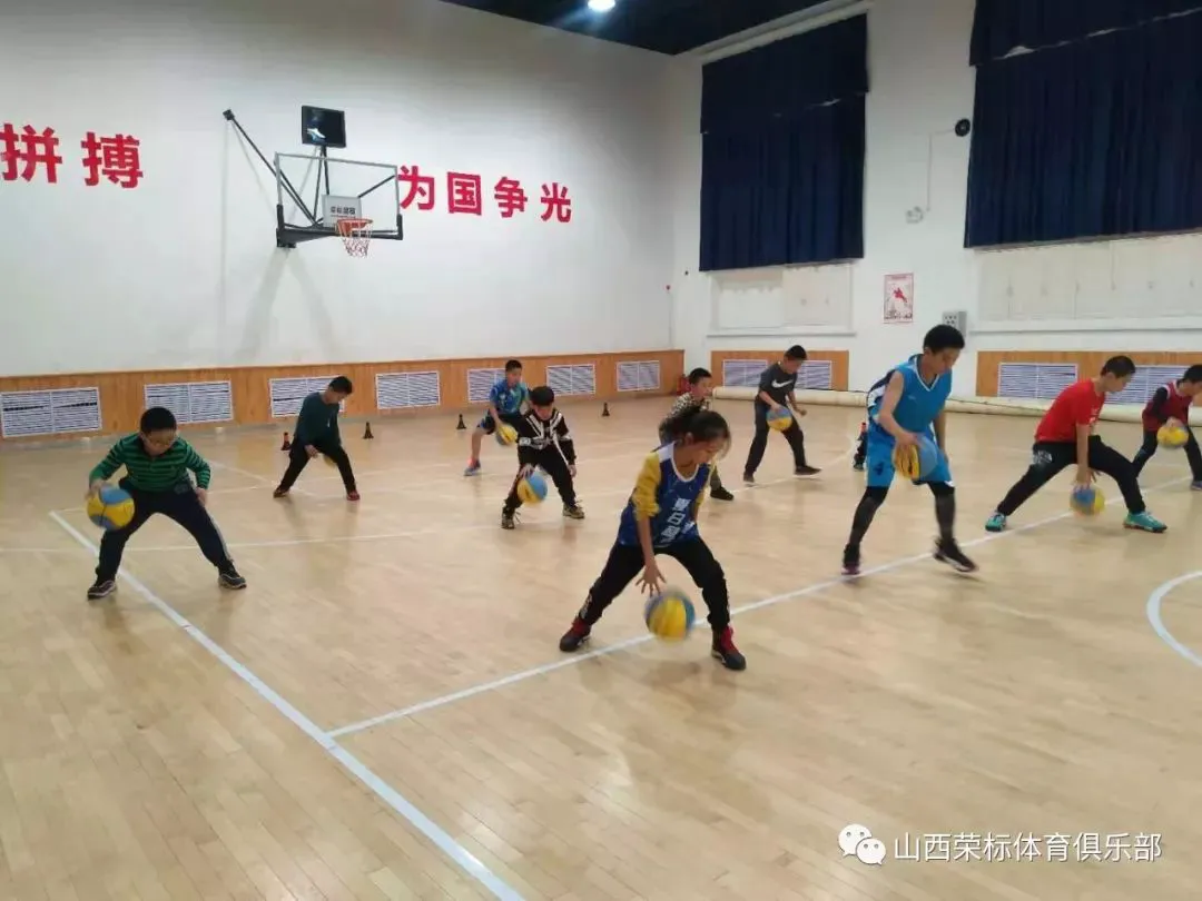 如何通过篮球表演赛制定有效的训练计划_2